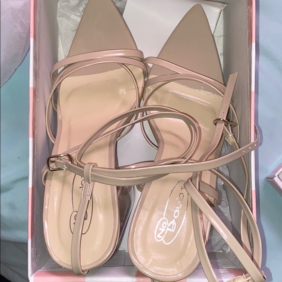 Block Heels - Picture 3 of 6